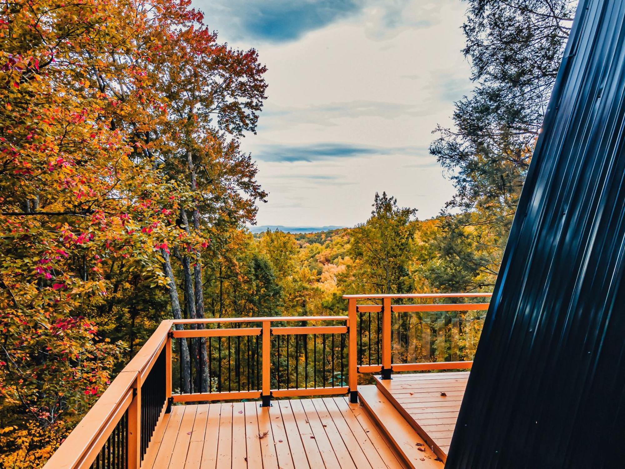 Secluded Mtn View New! 10 Mins To Gatlinburg Or Park Villa Exterior photo